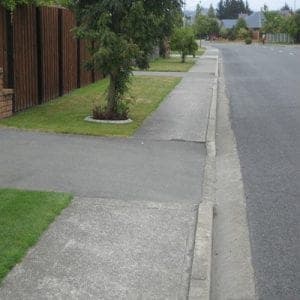 Precast footpath curbing